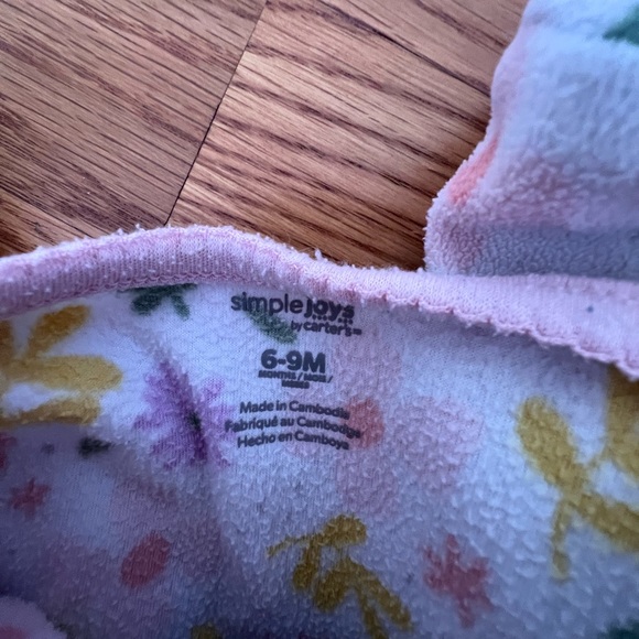 2 fleece onesies size 6-9 months by Carter’s Simple Joys - Picture 7 of 7